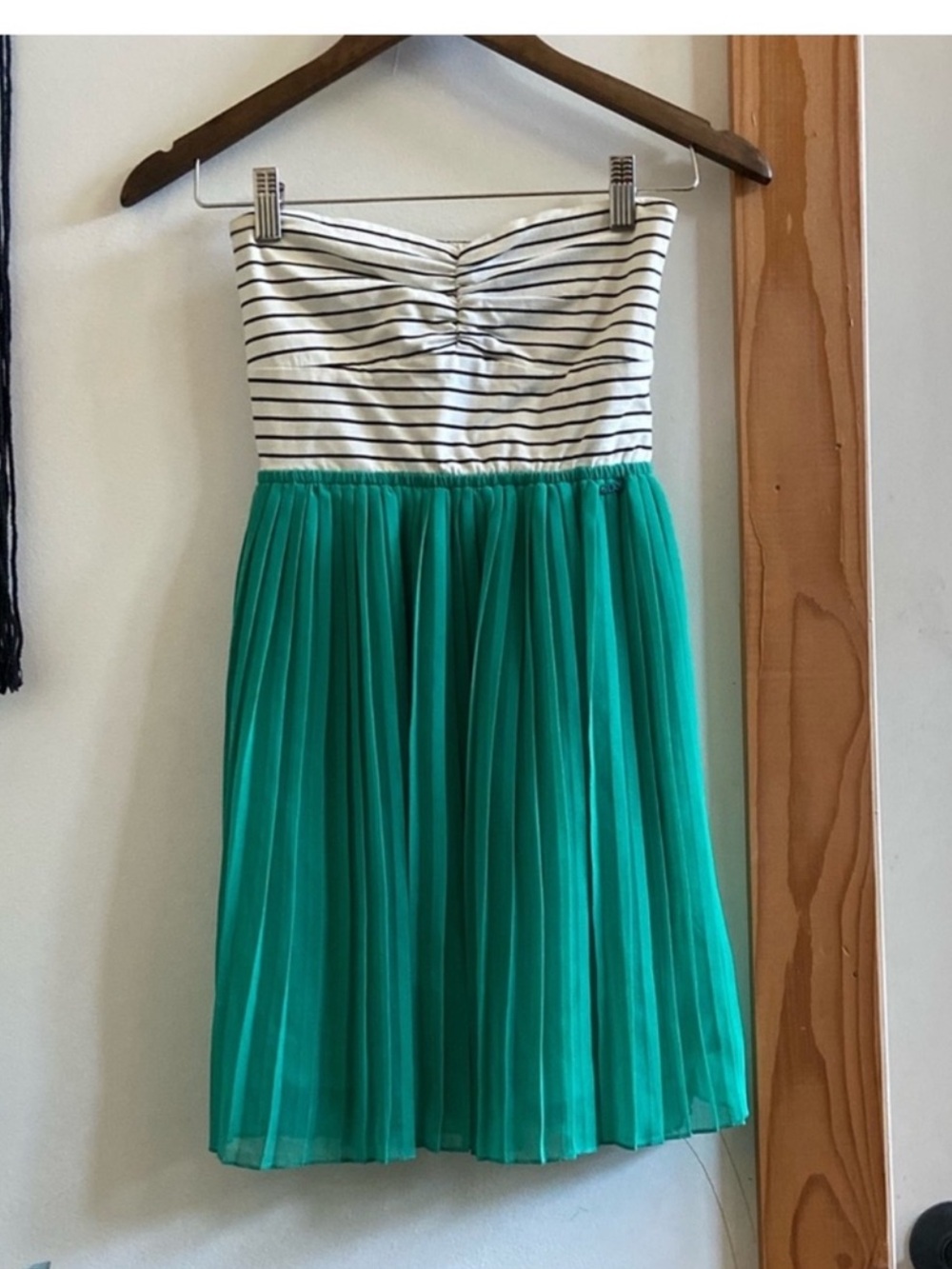 Roxy, strapless flowy summer dress
